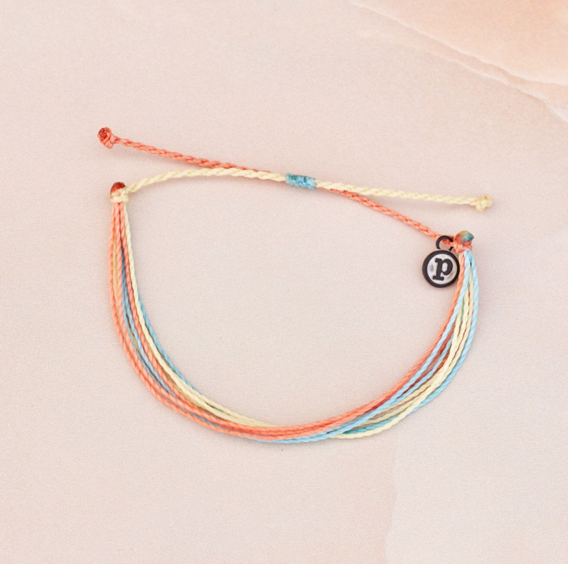 Pura Vida Beach Life